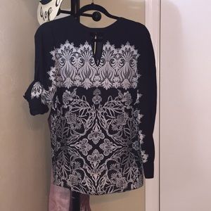 BCBG long sleeve printed tunic